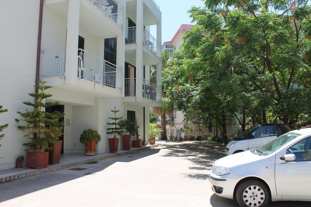 Book Your Place Cefalu Ngoại thất bức ảnh